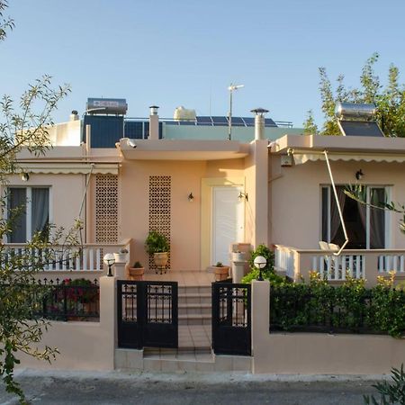 Villa Aretaki Kalamaki  Exterior photo
